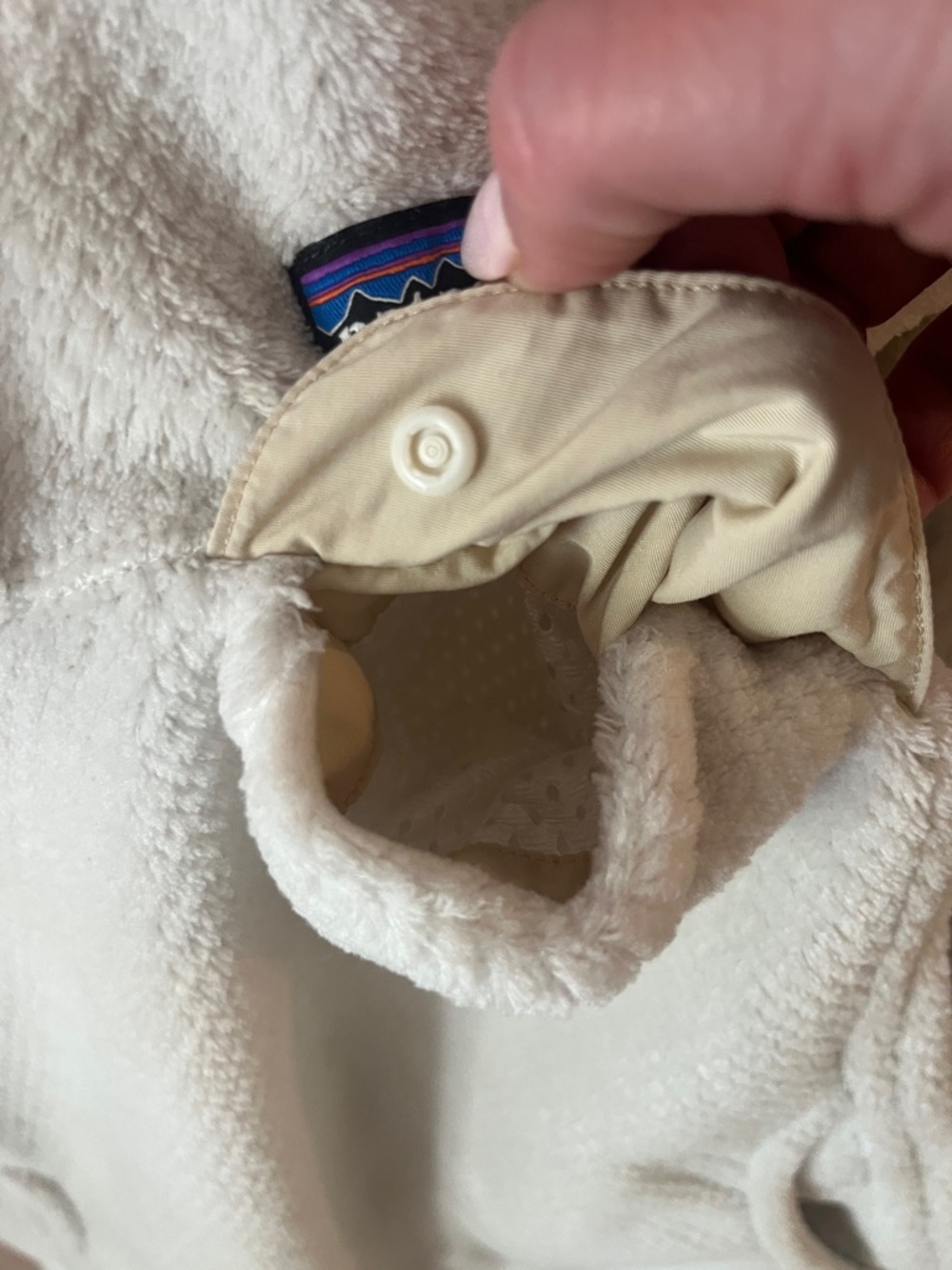 Patagonia RE-tool snap-T pullover sweater in oyster white